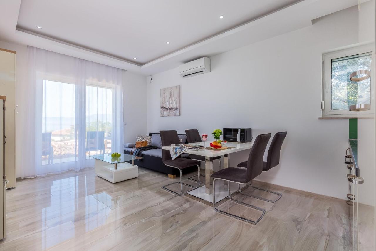 Luxury Apartments Kostrena With Pool 2 Exterior photo